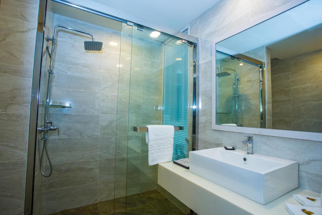 Austin Park Hotel Johor Bahru Exteriör bild